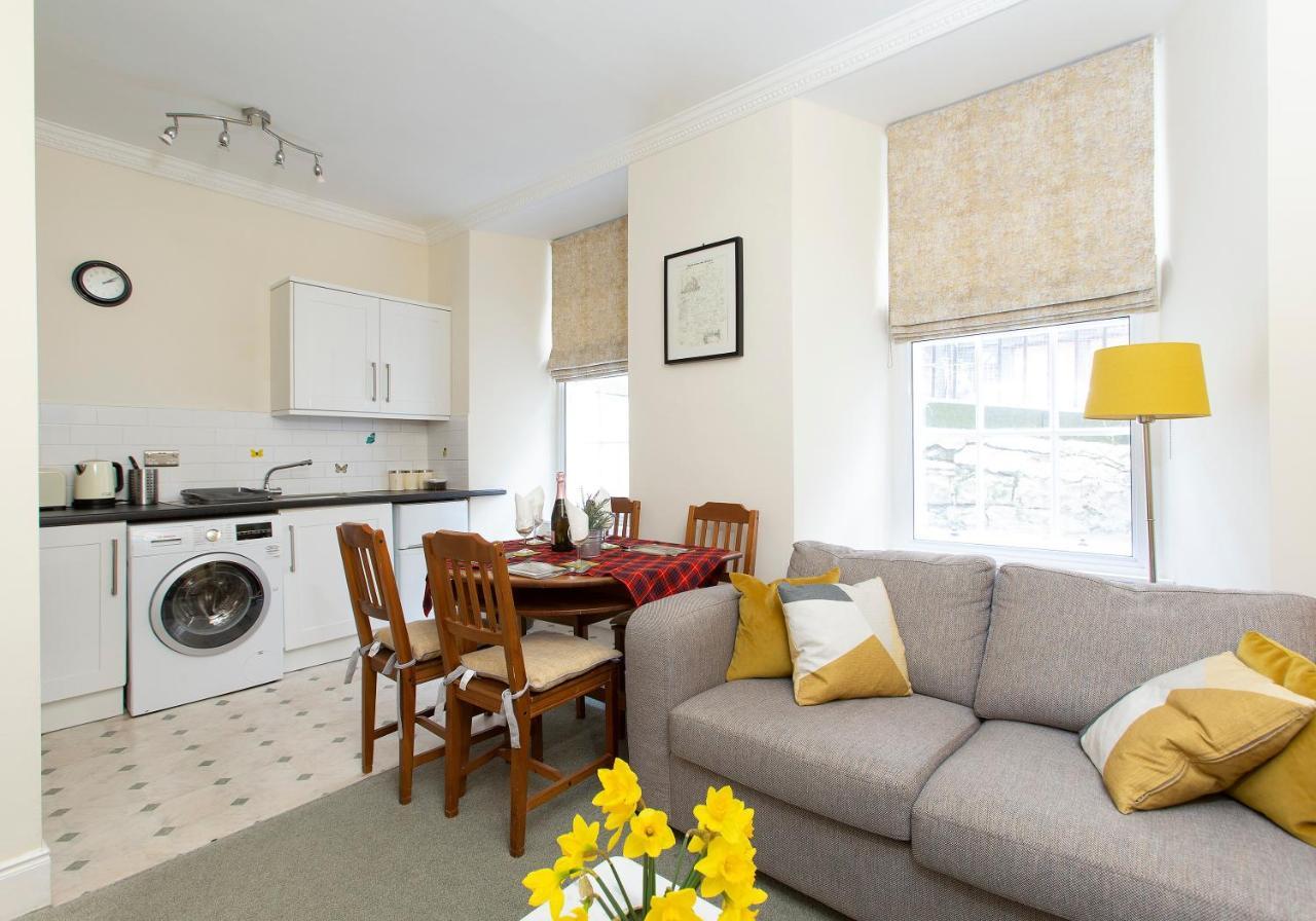 Blair St Scott Apt Old Town Edinburgh Ngoại thất bức ảnh