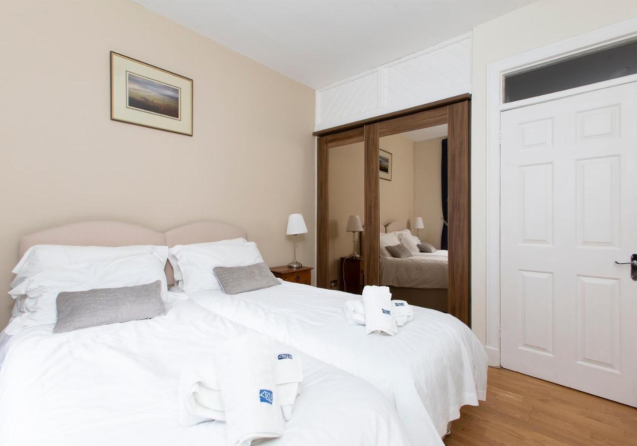 Blair St Scott Apt Old Town Edinburgh Ngoại thất bức ảnh